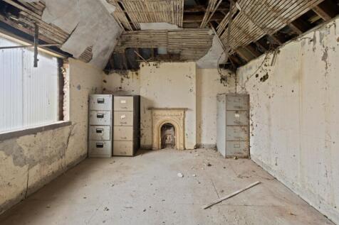 Interior Coach House