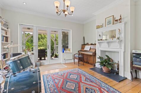Property Image 27