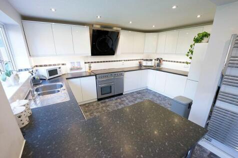 Kitchen-Breakfast Room