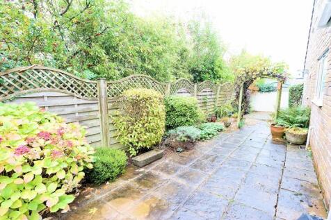 Low maintenace garden