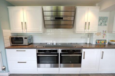 Twin ovens