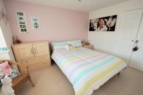 Bedroom 3 also with wardrobes