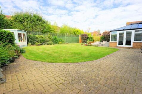 Private sunny garden
