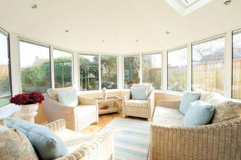 Living space into the garden
