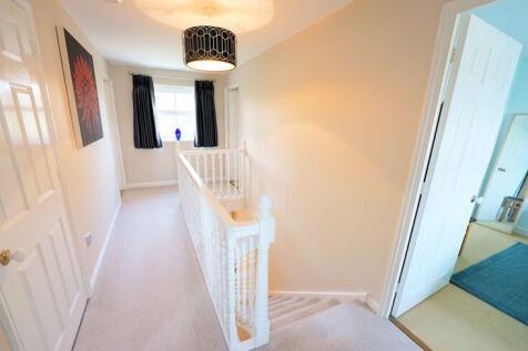 Galleried landing with storage