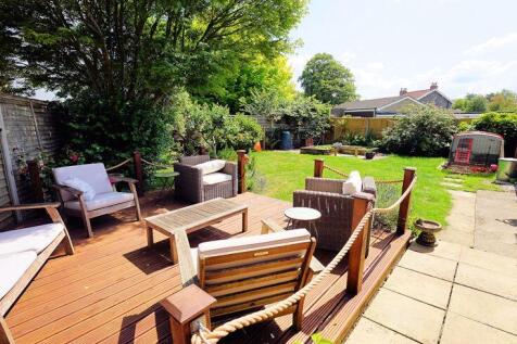 Private sunny garden