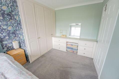 Fitted wardrobes