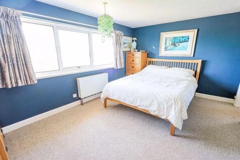 Principal bedroom