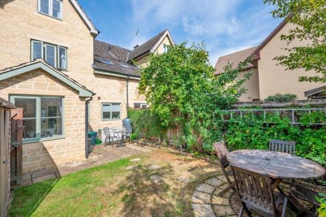 Rear &amp; Garden