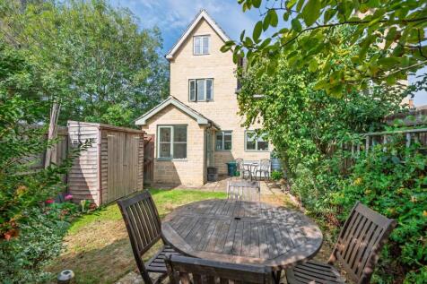 Rear &amp; Garden