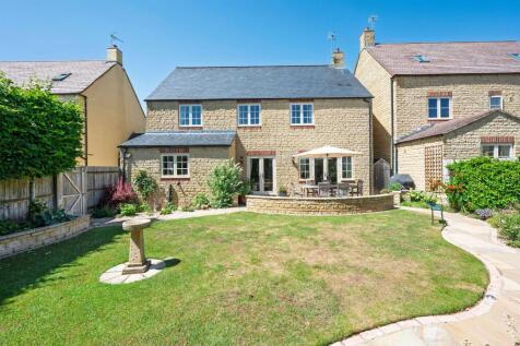 Rear &amp; Garden