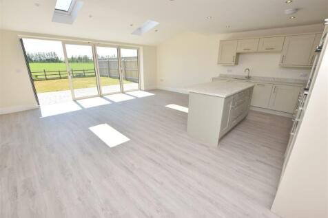 LIVING DINING KITCHEN