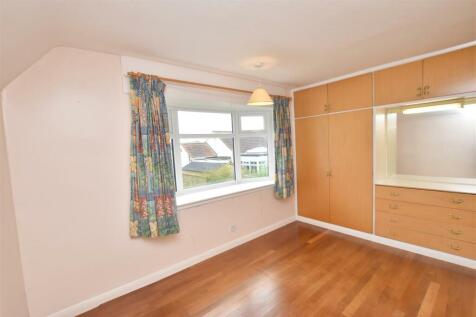 BEDROOM 3 (FRONT)