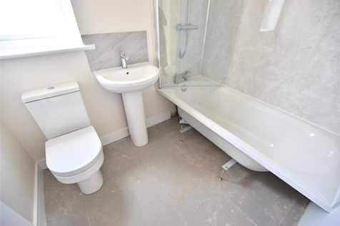 BATHROOM/WC