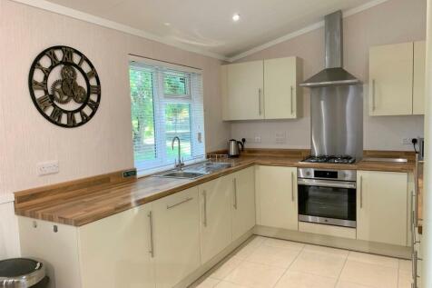 KITCHEN AREA PHOTO