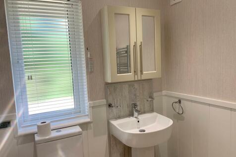 MASTER BEDROOM EN SUITE
