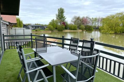OUTSIDE TERRACE
