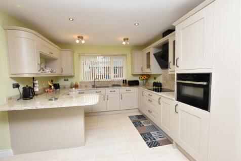 KITCHEN AREA PHOTO