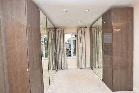 DRESSING AREA PHOTO