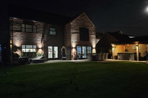 TWILIGHT REAR ELEVATION PHOTO