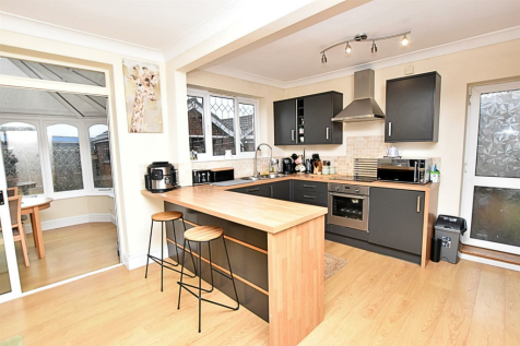 KITCHEN AREA PHOTO