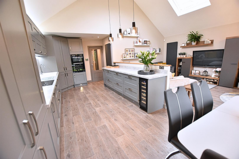 LIVING KITCHEN DINER DAY ROOM