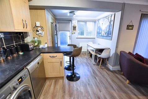 LIVING DINING KITCHEN