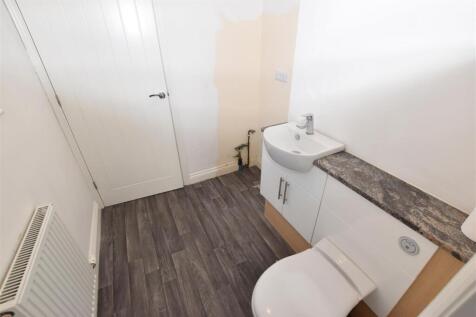 UTILITY CLOAKROOM
