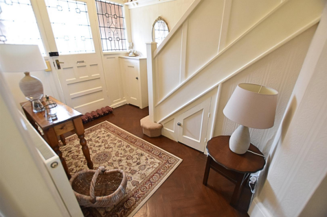 ENTRANCE PORCH