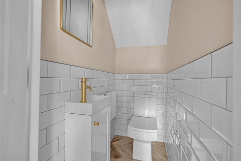 CLOAKROOM/WC