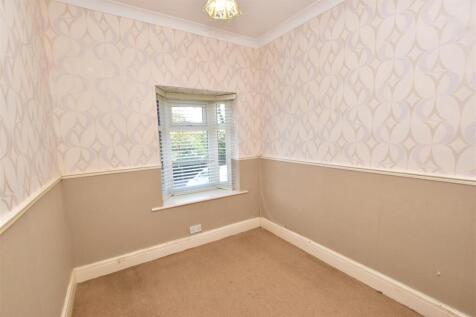 BEDROOM 3 (FRONT)