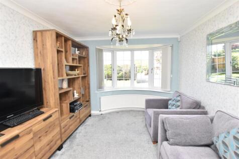SITTING ROOM (REAR)