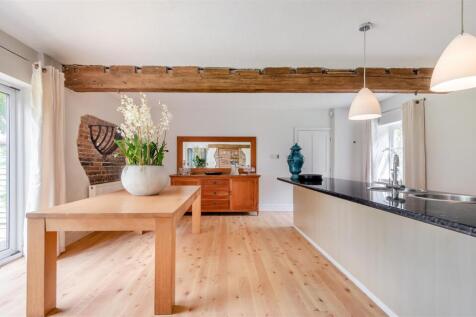 8647023-interior27.jpg