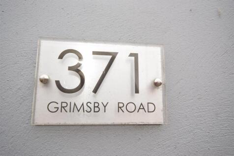 UTILITY ENTRANCE PORCH