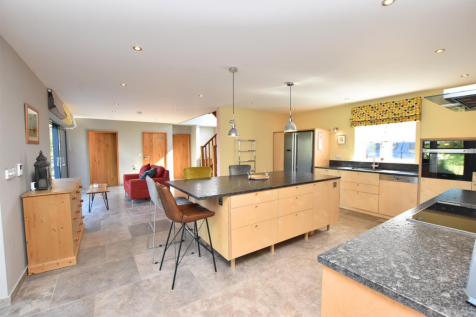 KITCHEN AREA PHOTO
