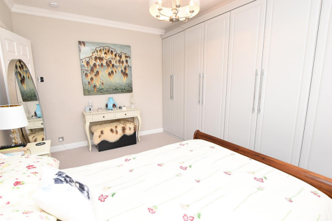 BEDROOM 1 (REAR)