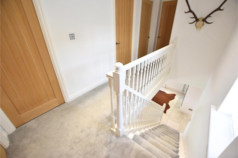 FIRST FLOOR LANDING