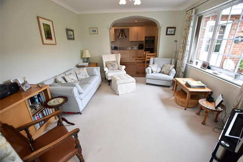 REAR SITTING ROOM