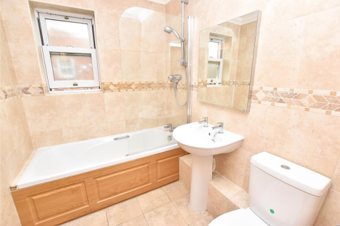 BATHROOM/WC
