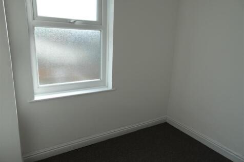 BOXROOM/OFFICE