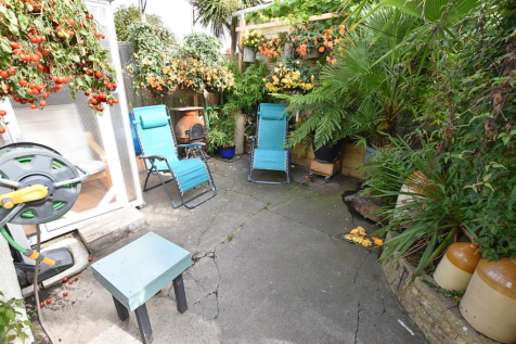 THE GARDEN