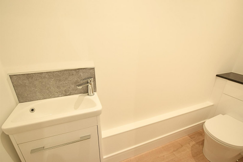 CLOAKROOM/WC