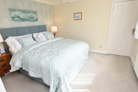 MASTER SUITE With Bedroom, Dressing Room &amp; Ensuite