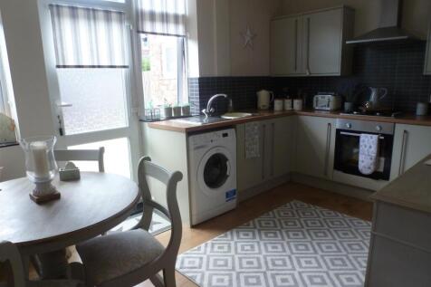 ADDITIONAL KITCHEN PICTURE