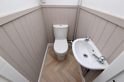 CLOAKROOM/WC
