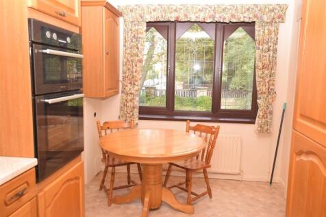 KITCHEN ADDITIONAL PICTURE
