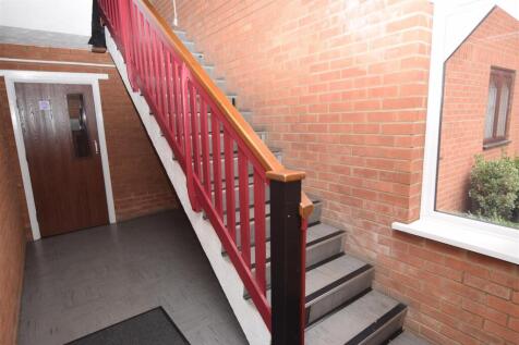 COMMUNAL ENTRANCE &amp; STAIRS