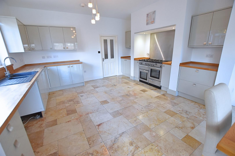 LIVING DINING KITCHEN