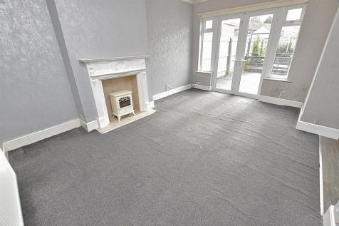 REAR RECEPTION ROOM