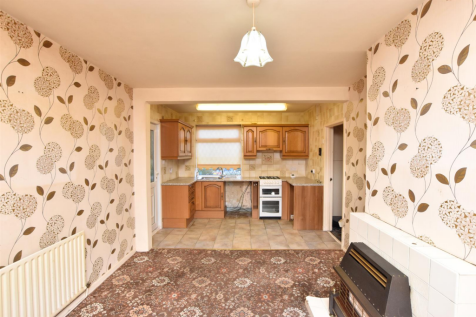 KITCHEN DINING